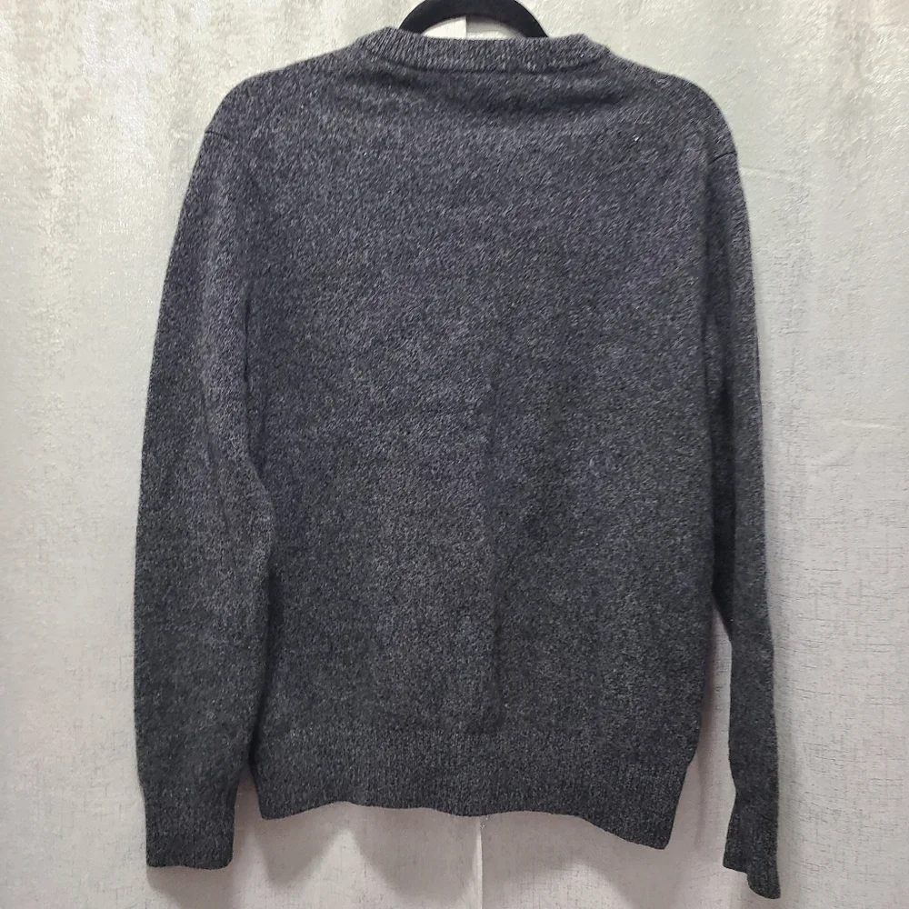 Banana Republic Extra Fine‎ Merino Wool Charcoal V-Neck Sweater L